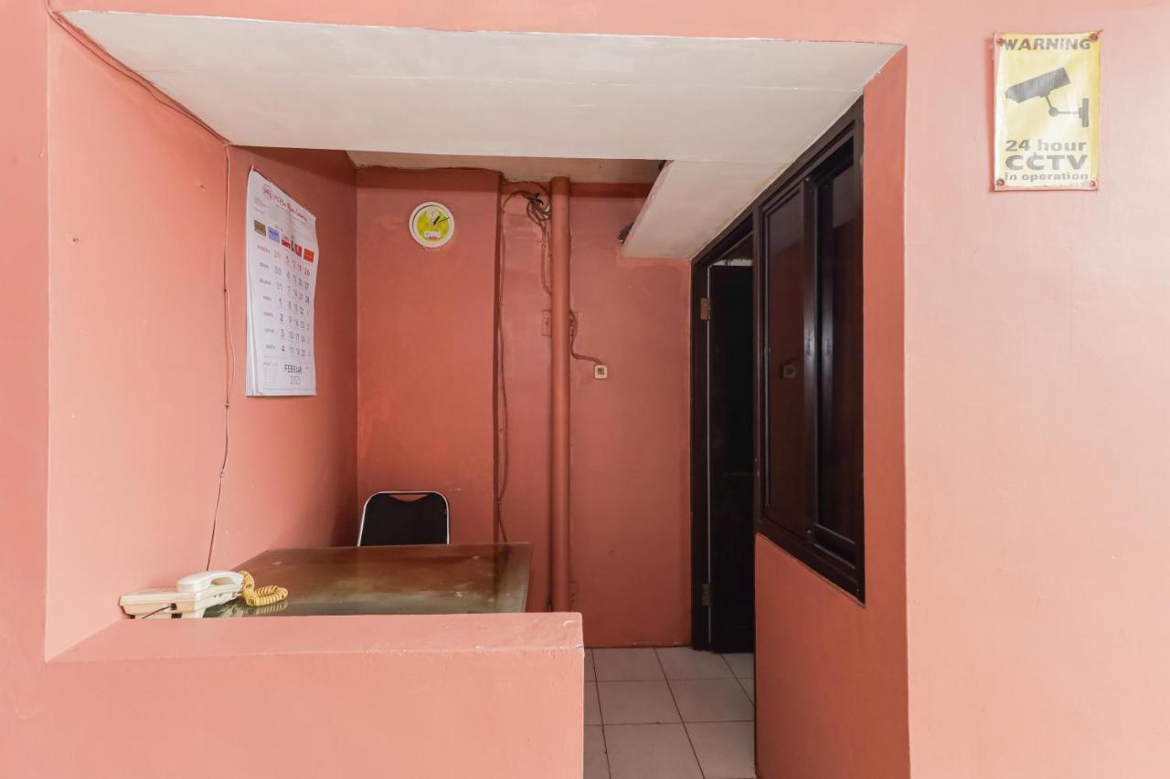 Reddoorz Syariah Near Stasiun Karet Hotel จาการ์ตา ภายนอก รูปภาพ