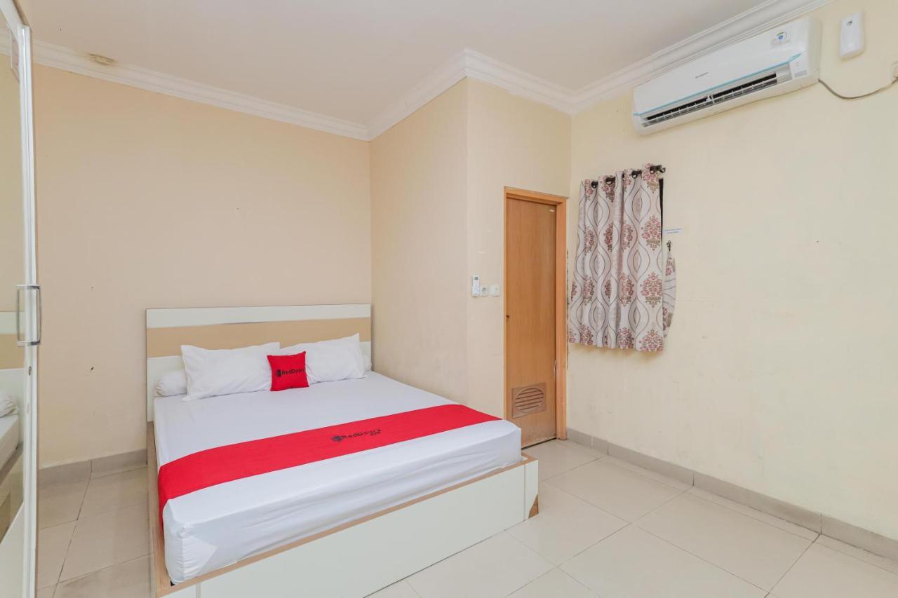 Reddoorz Syariah Near Stasiun Karet Hotel จาการ์ตา ภายนอก รูปภาพ