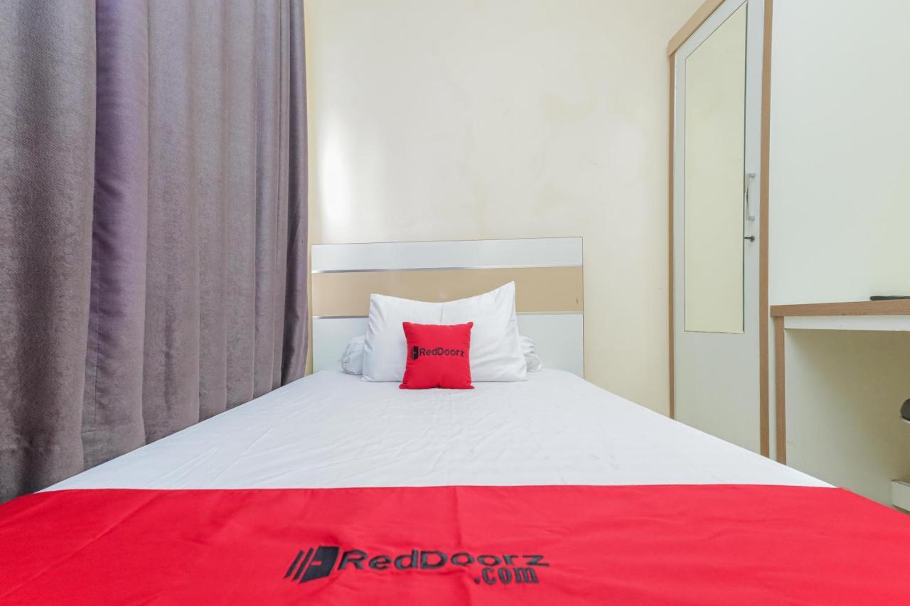 Reddoorz Syariah Near Stasiun Karet Hotel จาการ์ตา ภายนอก รูปภาพ