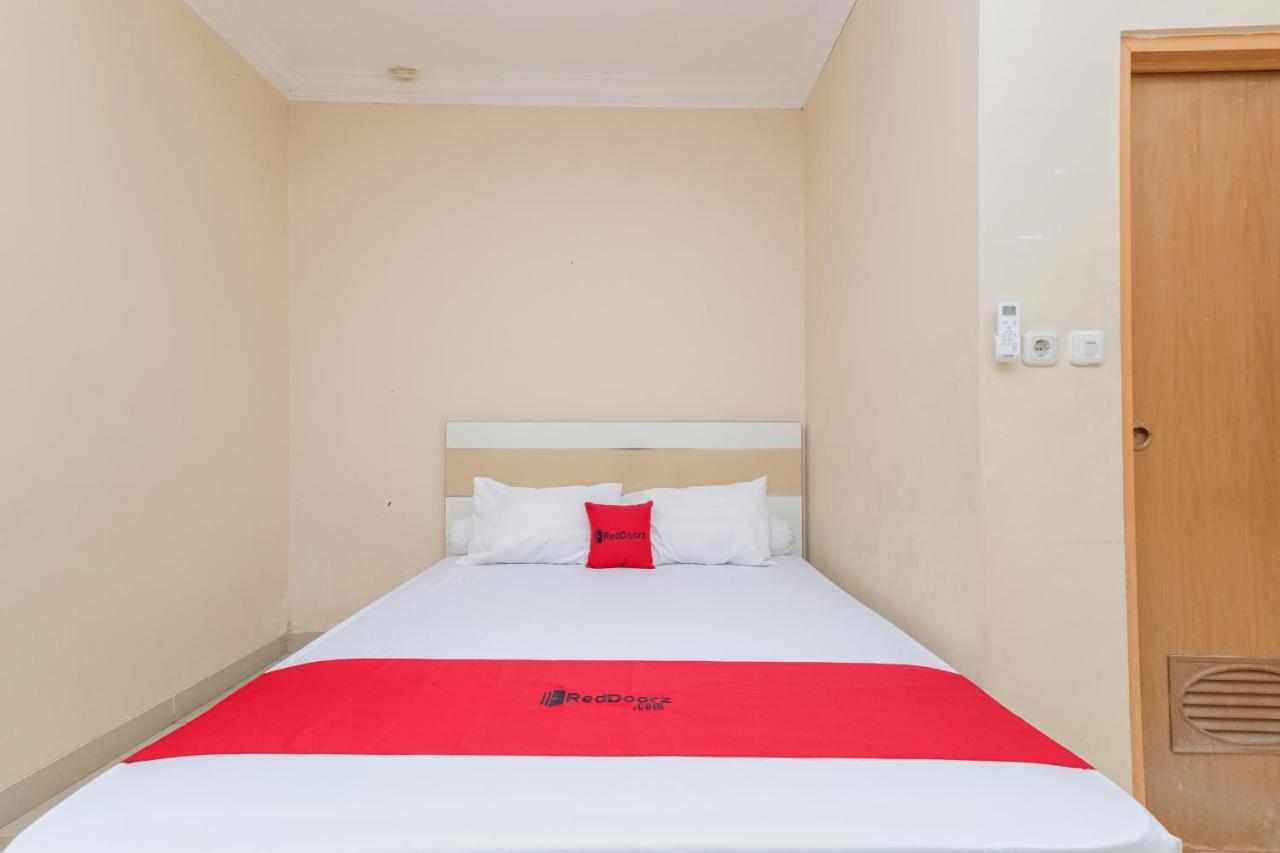 Reddoorz Syariah Near Stasiun Karet Hotel จาการ์ตา ภายนอก รูปภาพ