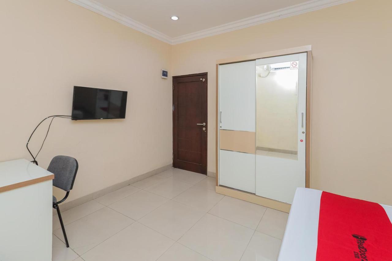 Reddoorz Syariah Near Stasiun Karet Hotel จาการ์ตา ภายนอก รูปภาพ